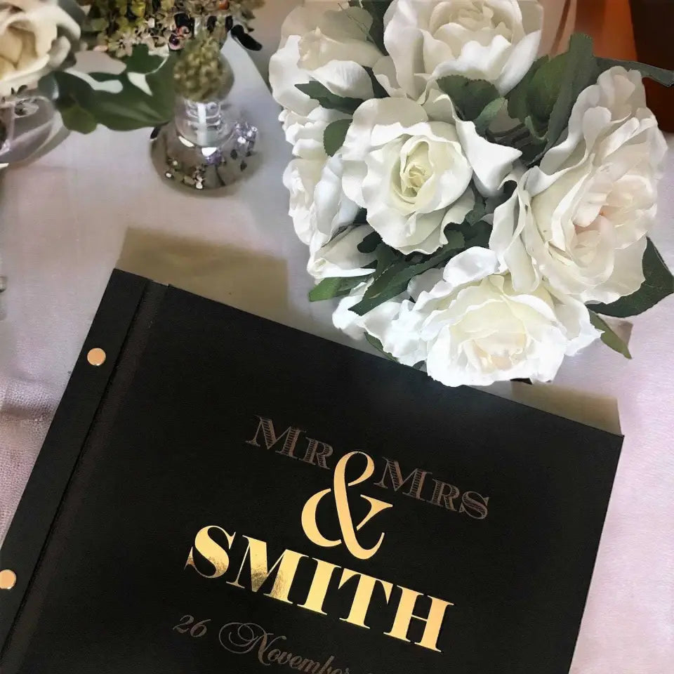 Wedding guest book - 3D Mr & Mrs