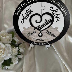 Family Wedding Unity Puzzle in Black and White Bridal Delights